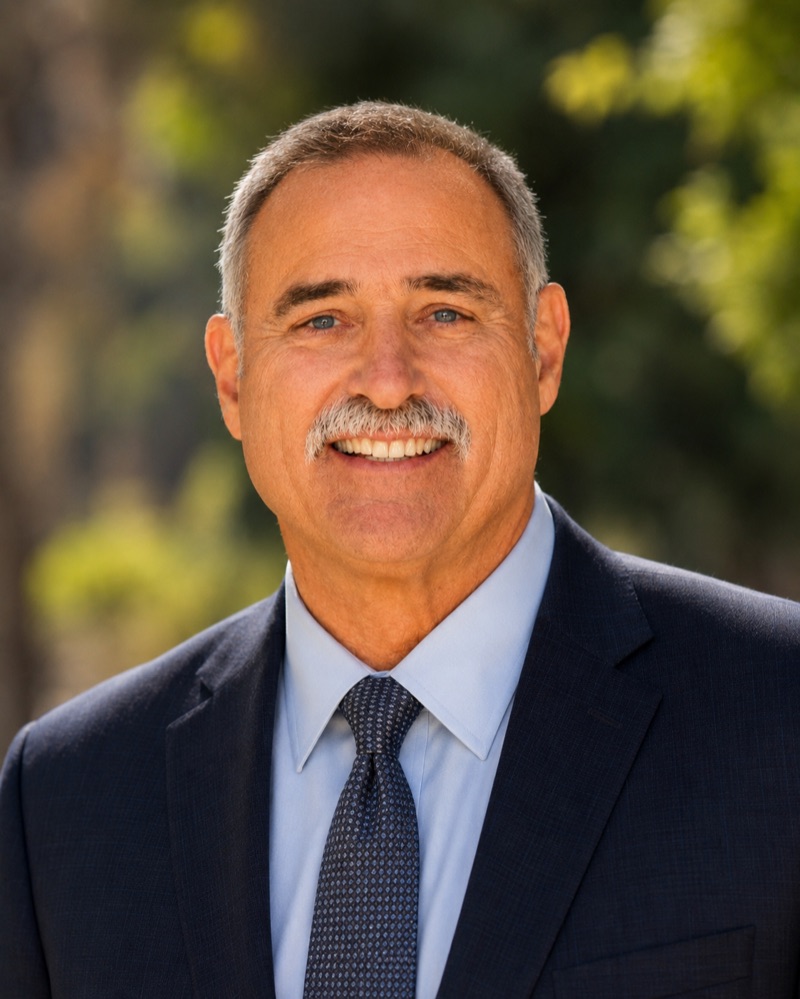 Portrait of Steve Wagner